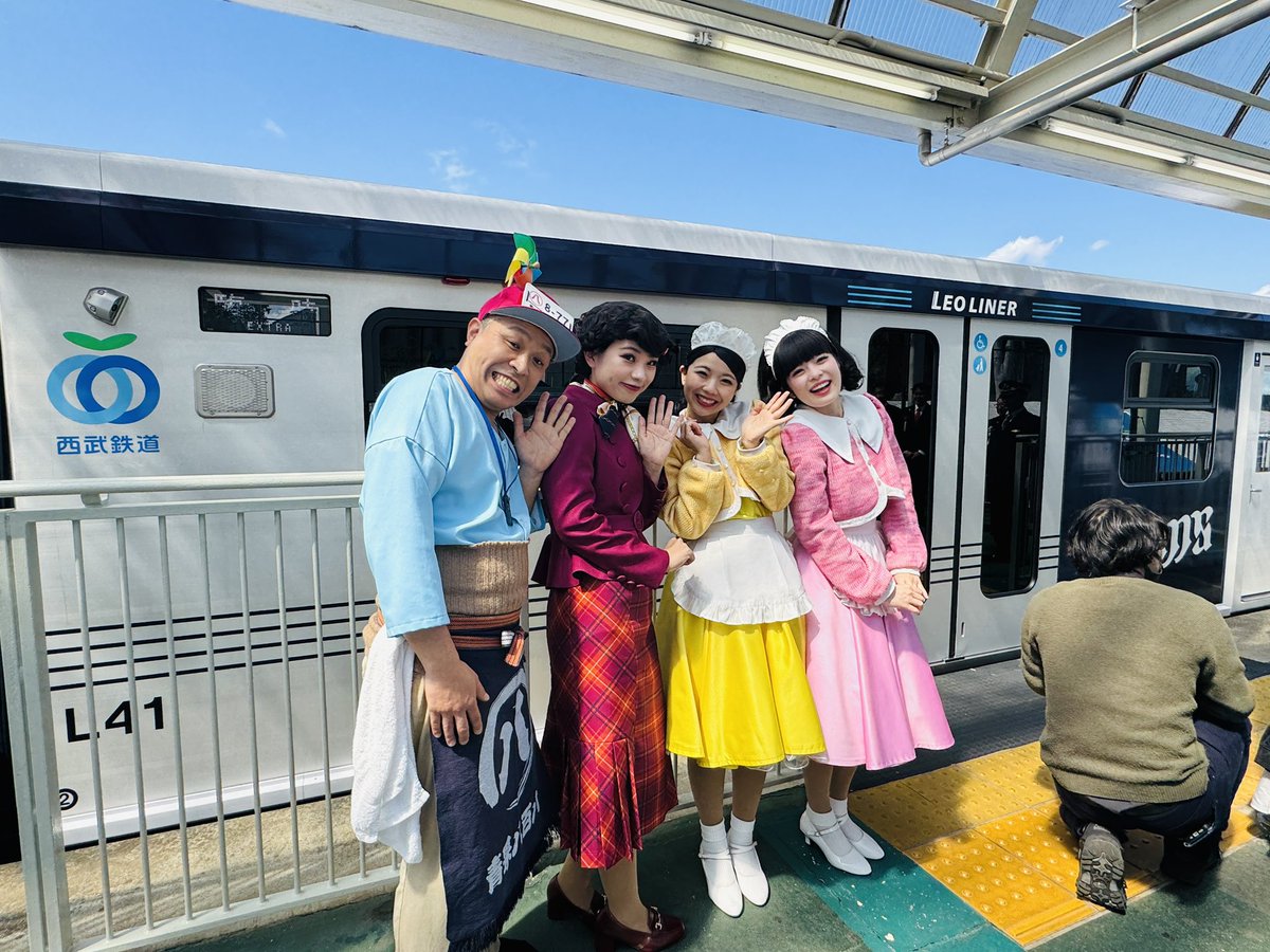 RailLabJp's tweet photo. #新型 #レオライナー #L001系 #L11 出発式の様子です。

西武L00系 L11編成 (山口車両基地)
https://t.co/jrYhLl7Zs5 https://t.co/WlPktOpUxe