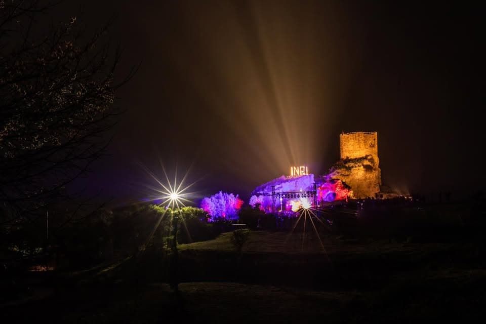 Jblasa.com tweet media