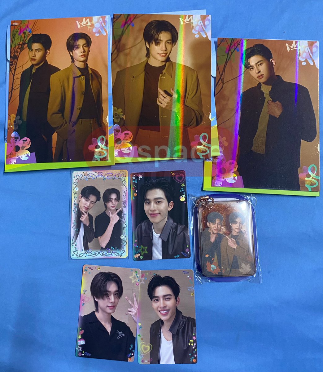 •Polar cat• tweet media