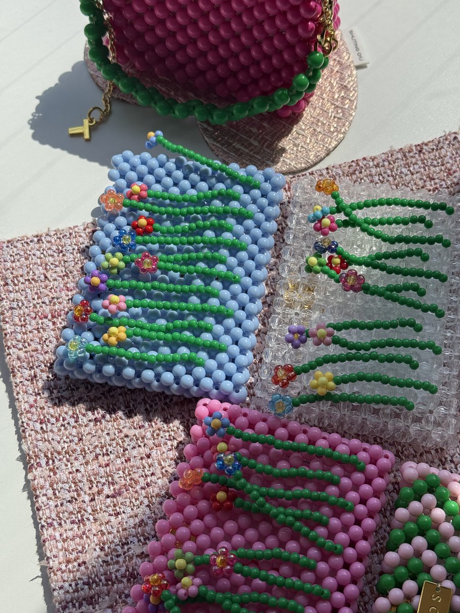 3/27 13ー19時オープン⋰˚☆
18:50くらいでお客様いらっしゃらなかったら、ちょいと早く閉める可能性もあります🙇‍♀️