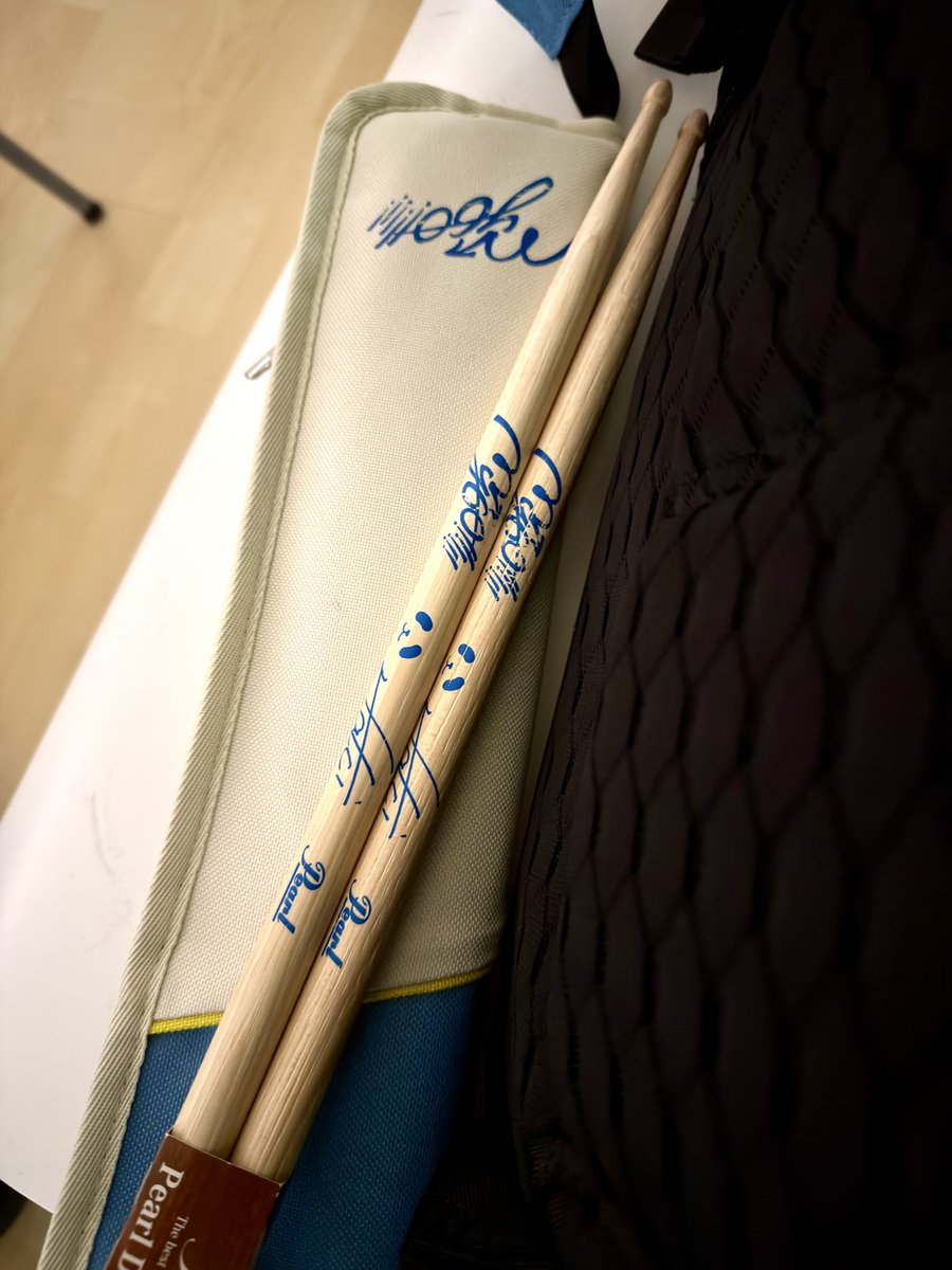 카페인붘 tweet media