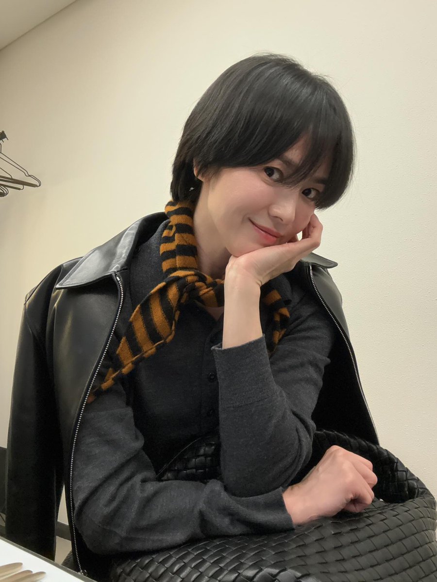 교린이 tweet media