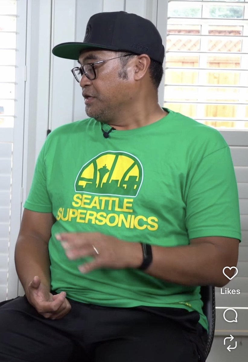 Chris Navalta tweet media