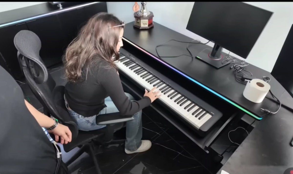 ⌇୨୧✧ 💗 𝓜𝓪𝓻𝔂 𝓭𝓮𝓵 𝓒 💗 ✧୨୧⌇ tweet media