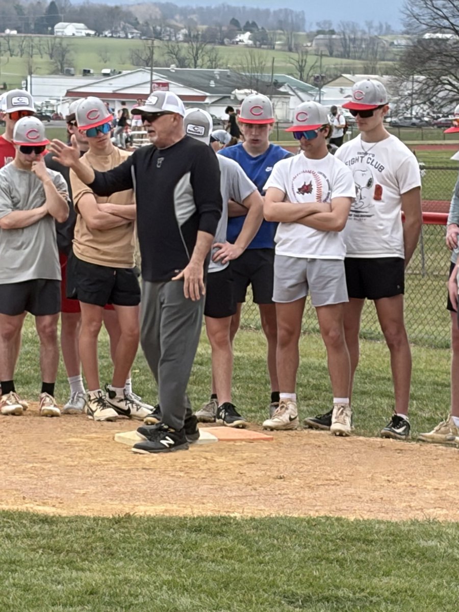 Joe Logan tweet media