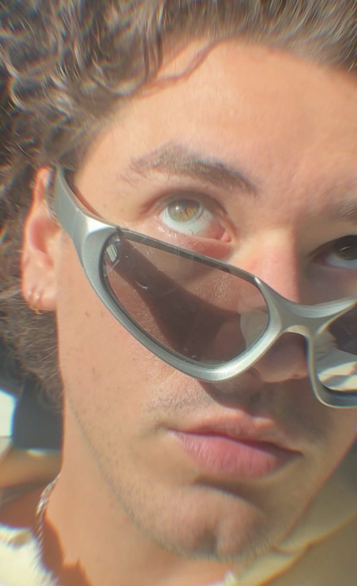 susu 🏒 tweet media