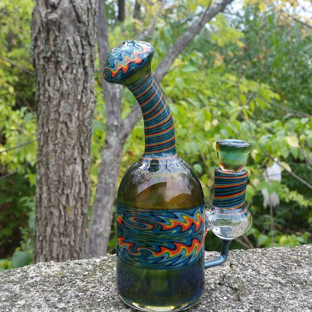 paulbrehm_'s tweet photo. alien tech banger hanger enjoing the nature outside #headdyglass #headdys #headdylife #available #midwestdabbers #illinoisdabbers #oillife #dablife #dabsfordays #kikordm #shipstoday #dailydabbers https://t.co/jwxdLXMQhK