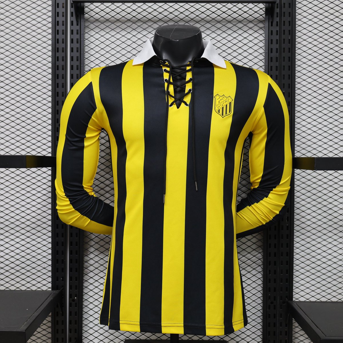 Gracias_store's tweet photo. تيشيرت الإتحاد الخاص بيوم التأسيس 
( فئة اللاعبين ) 
توفر في المتجر 😮‍💨💛💛 

للطلب / https://t.co/VM7fdC8aKu

مع تمارا / ٢٥ ريال 🥶 

#الإتحاد 
#Graciasstore https://t.co/iPOceFAiQL