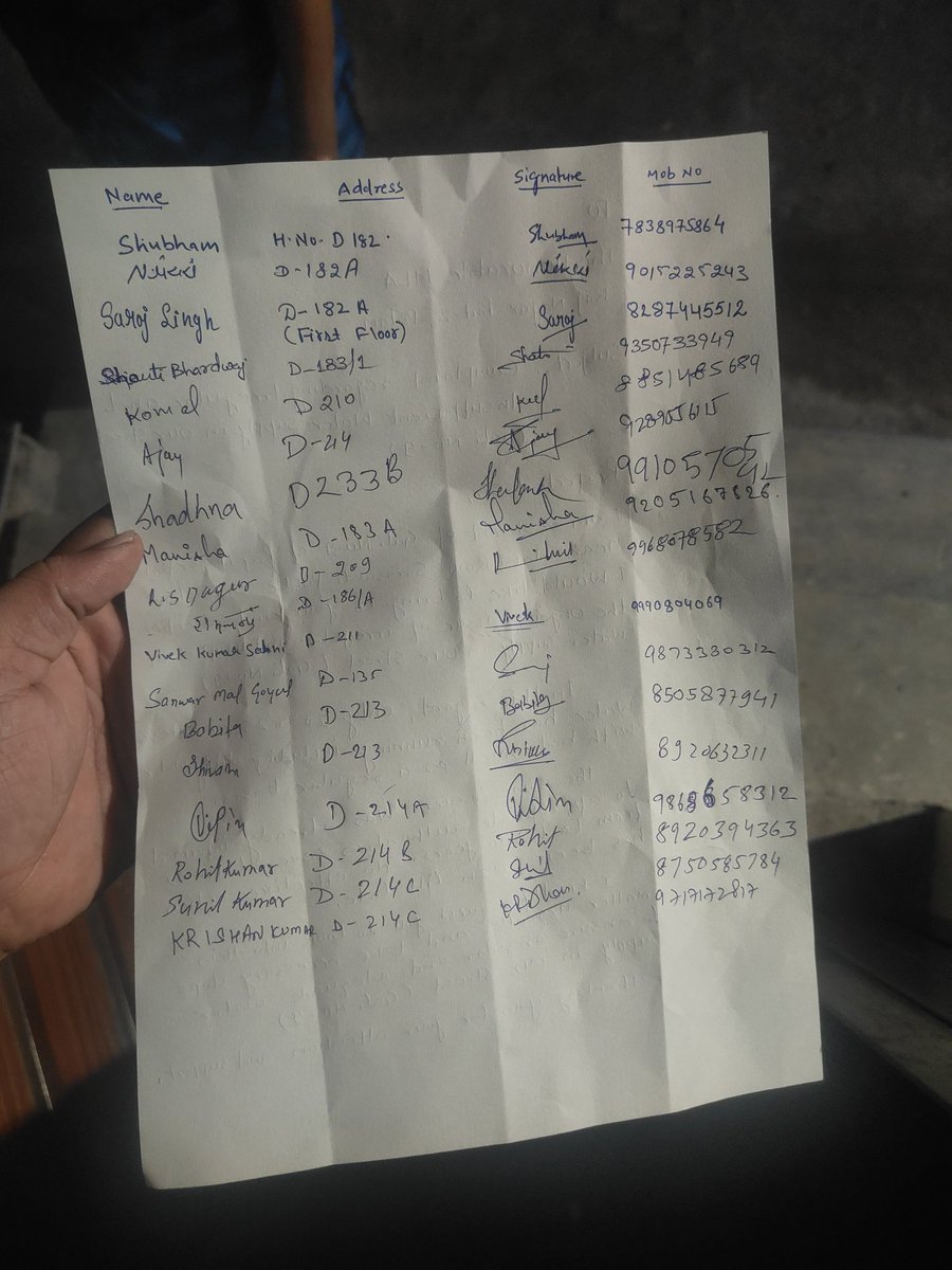 Krishan170996's tweet photo. @DelhiJalBoard @p_sahibsingh @gupta_rekha i have followed up for three years without resolution. There has been no water supply for a week. Today, from 4 AM to 5 AM, no water came, causing difficulty.
Request please resolve the issue
Gali number 9 raj nagar part 2 palam delhi https://t.co/j3ZHDnA6Ft