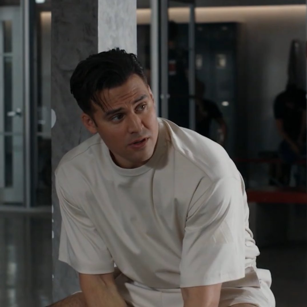 lizzie 🌟 tweet media