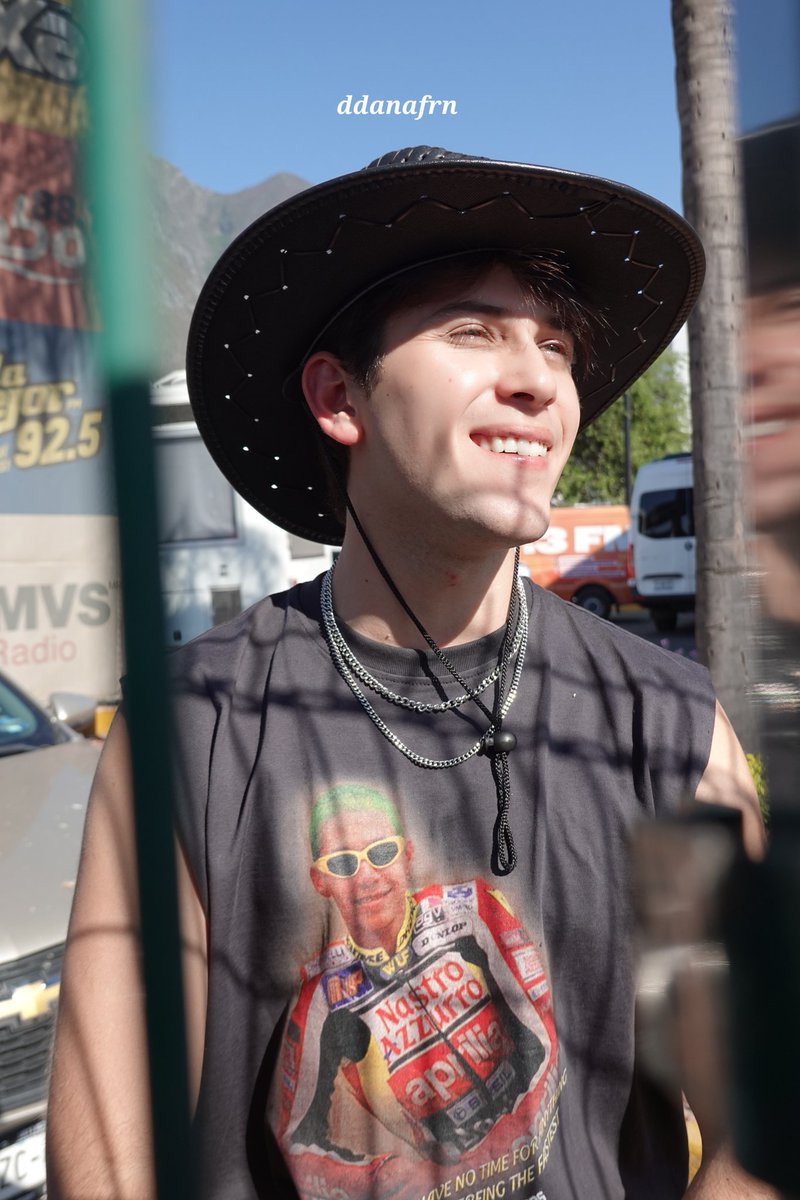 𝑓𝑒𝑟 페르 🍓 tweet media