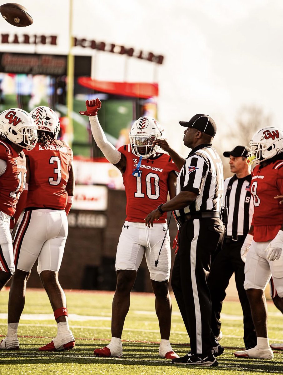 Mike Thomas tweet media