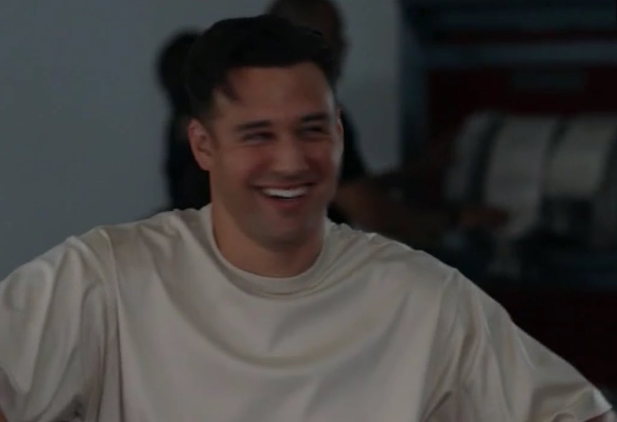 ᗴᗪᗪᎥᗴ tweet media