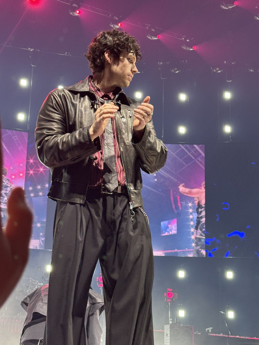 kacie ִ ⋆⭒˚.⋆ tweet media