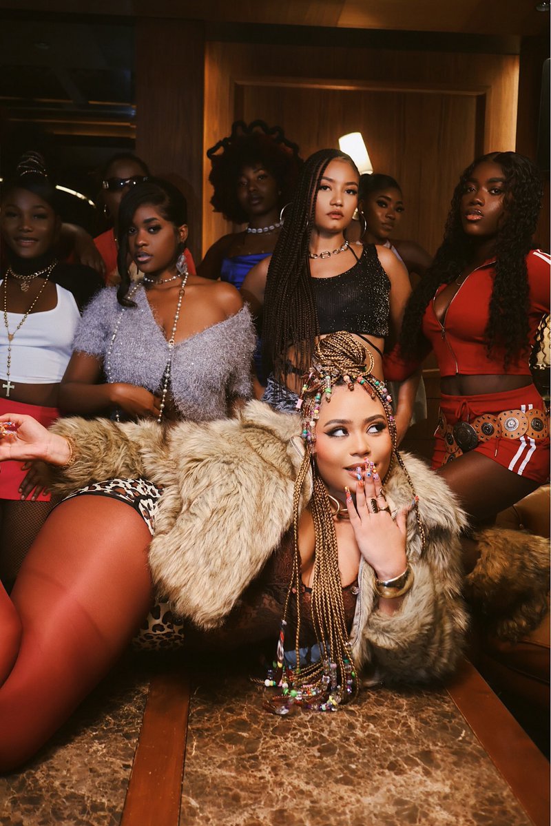 Charts Ghana 🇬🇭 tweet media