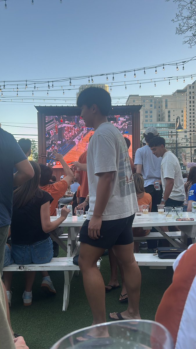 MikeFingerErh's tweet image. can victory lap ban gdi’s #delete