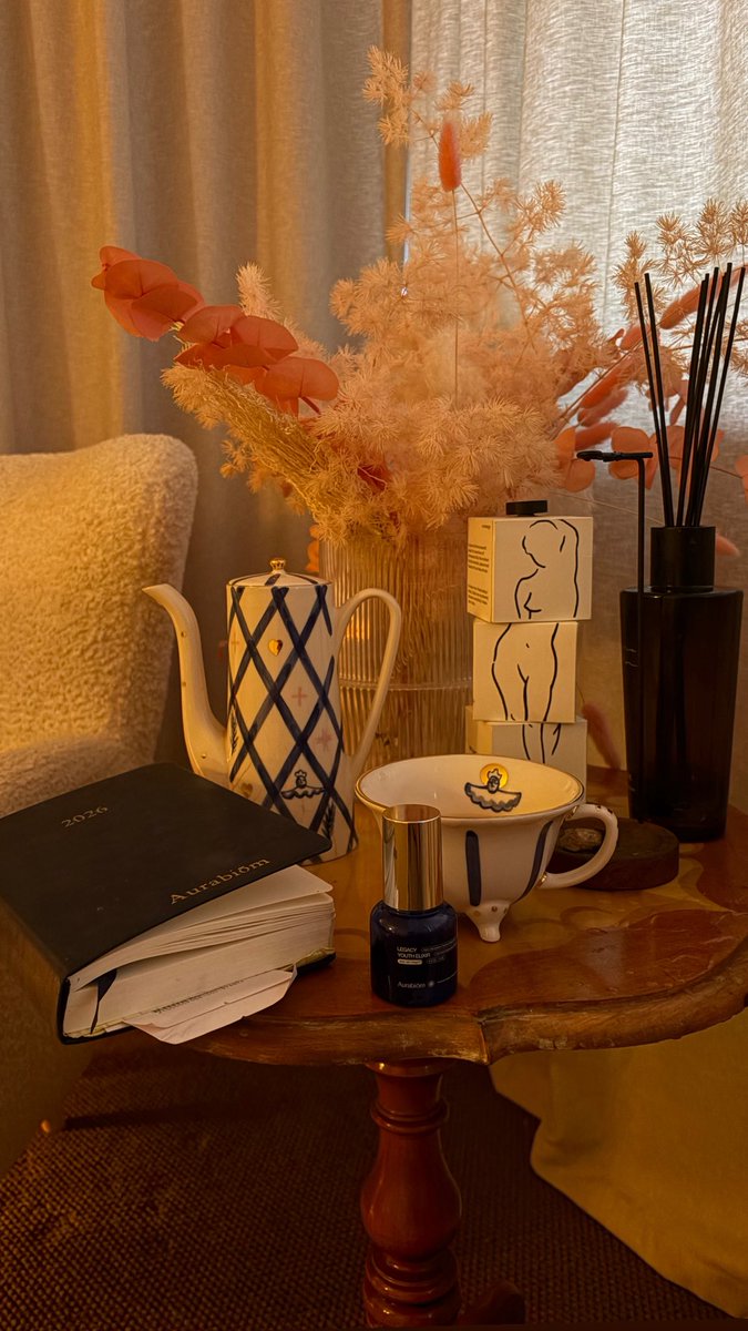 Veronica, Collagen Scientist tweet media