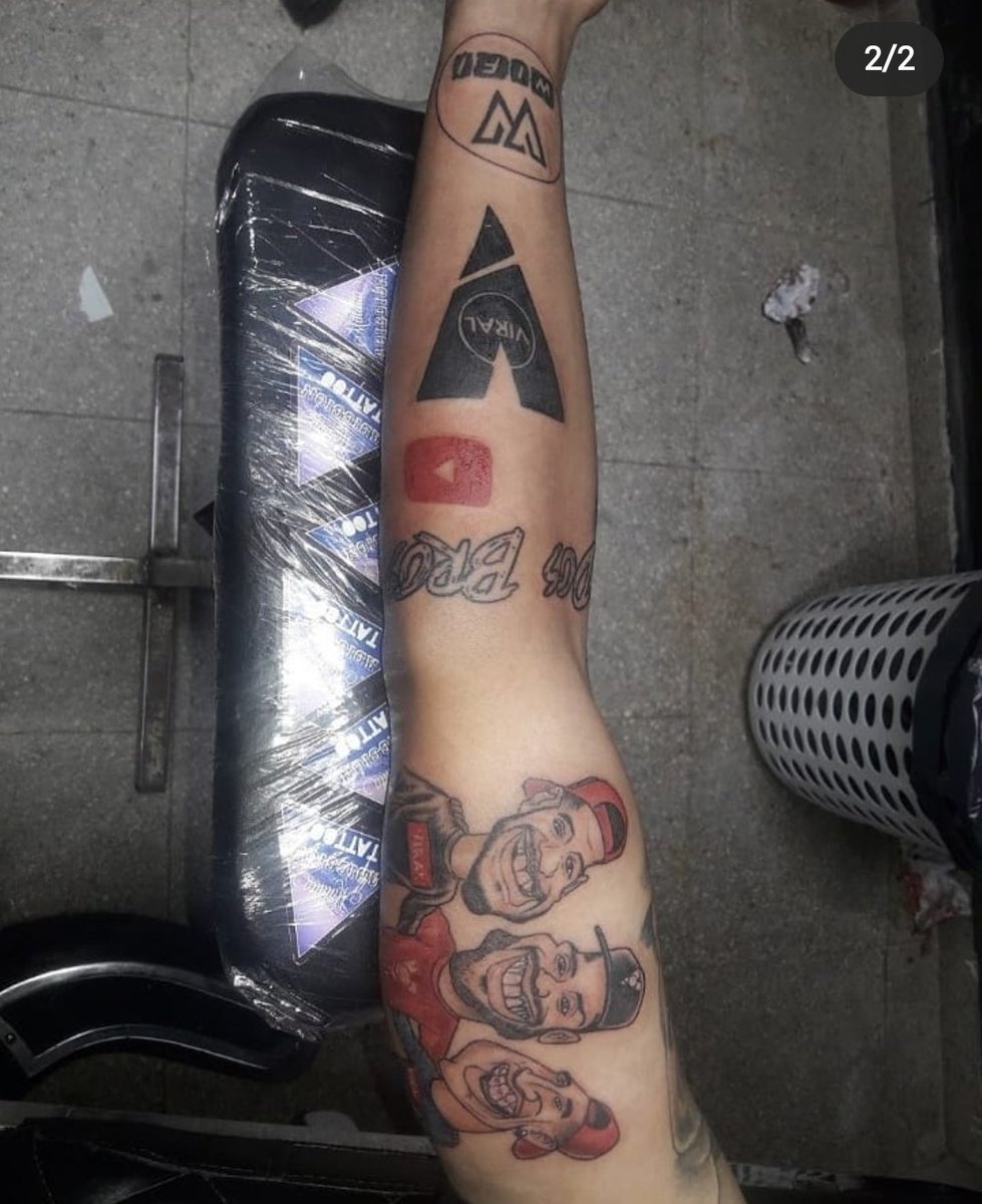 late🪩 tweet media