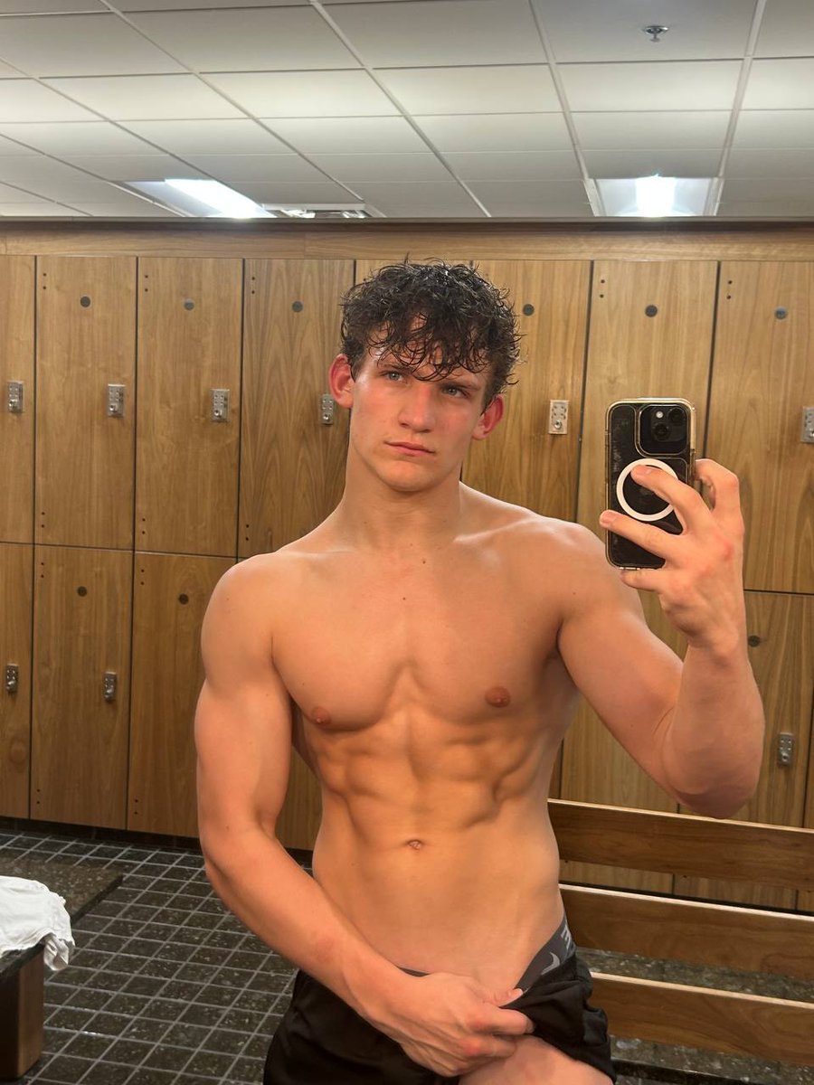 BigBuckBiceps tweet media