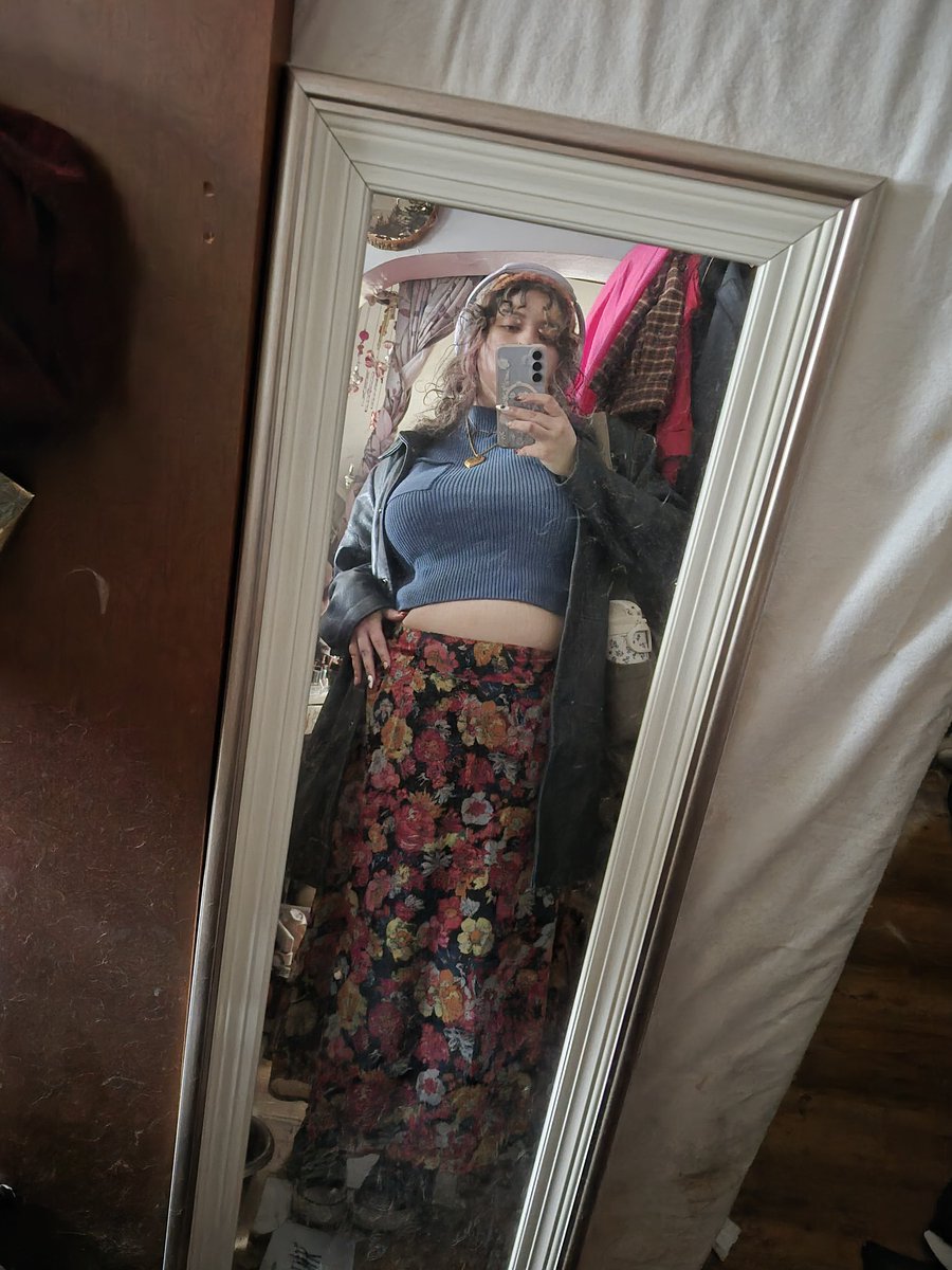 bulbababiie tweet media