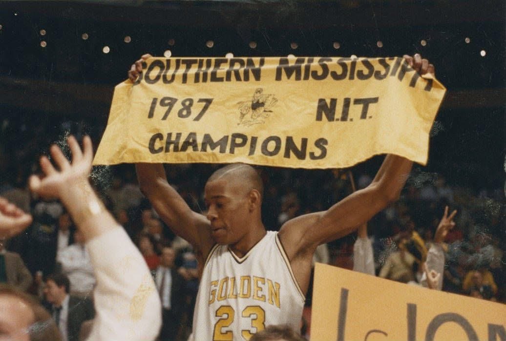 landonhowell's tweet photo. On this day in โ87, Southern Miss won the NIT as a member of the Metro Conference whose seven members included Louisville, Memphis, Florida State, South Carolina, Virginia Tech, and Cincinnati. https://t.co/qykXcRLqSj
