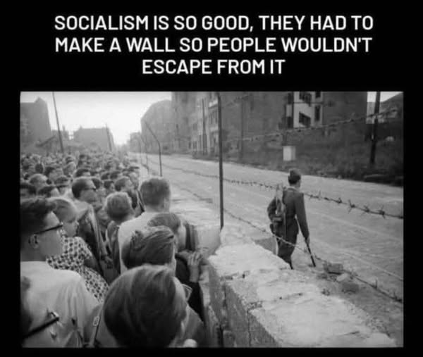 GrumpySloth79 tweet media