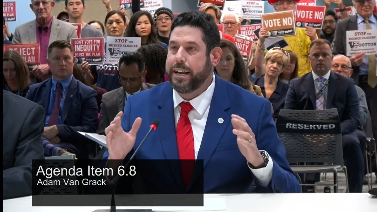 Adam Van Grack tweet media