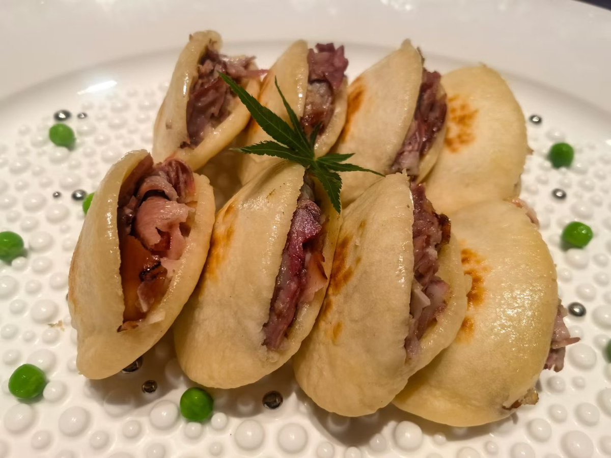 See shanxi tweet media