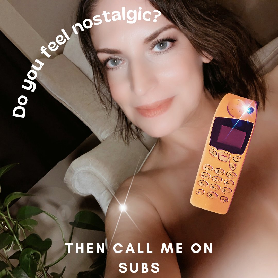 TheNikkiDial's tweet image. Let's talk about the "good ol days" 😉 
📱: NOON- 6 pm EST 
You can follow for FREE
subs.com/Nikkidialoffic…
#throwbackthursday 
#chat