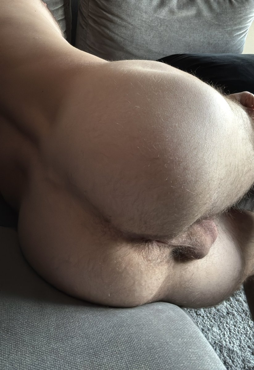 fuzzytwunk tweet media