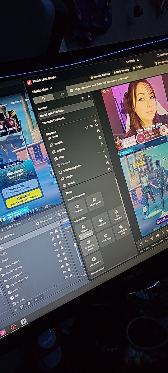 Live!

Twitch.tv/tiffkats
And 
tiktok.com/@tiffkats?_r=1…