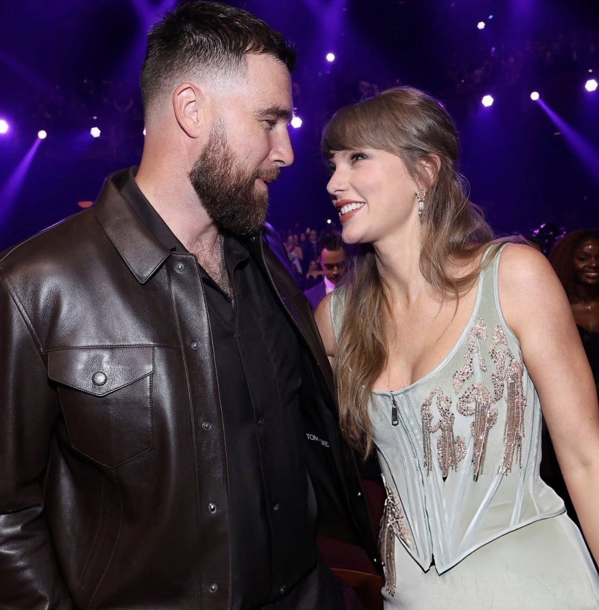 swiftie wins tweet media