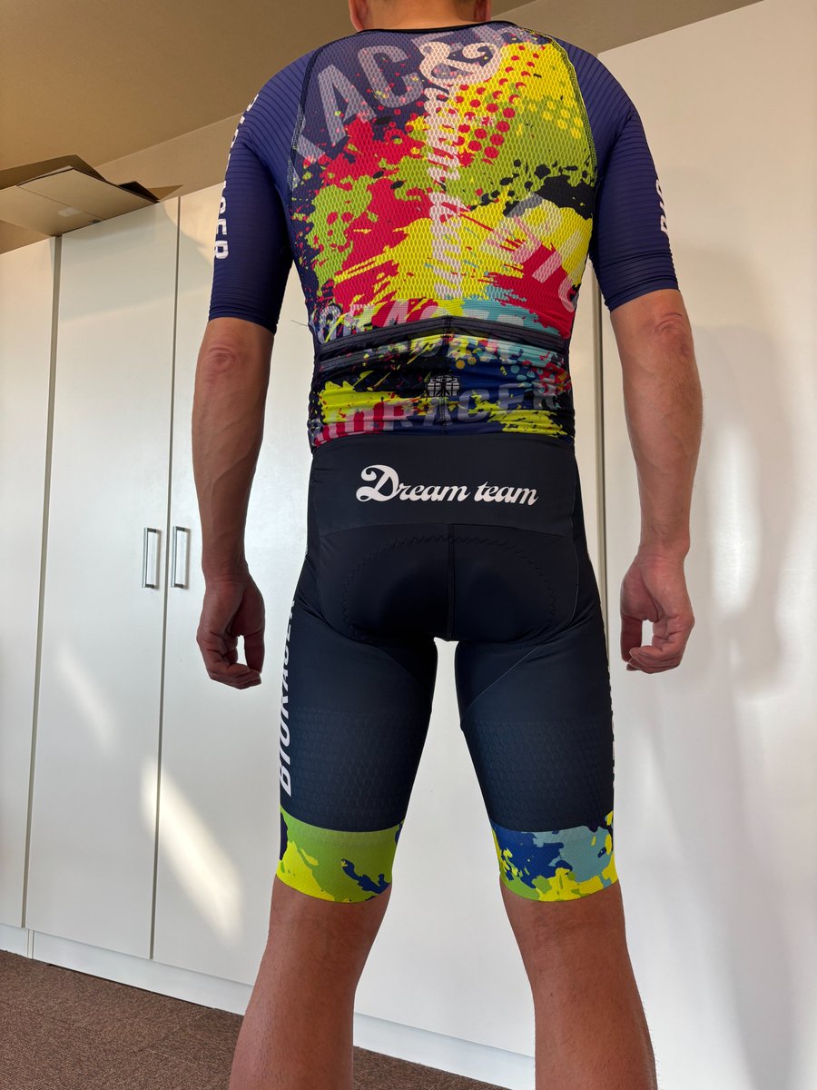 ミドリおじさん（FUJI🟢→YONEX CARBONEX） tweet media