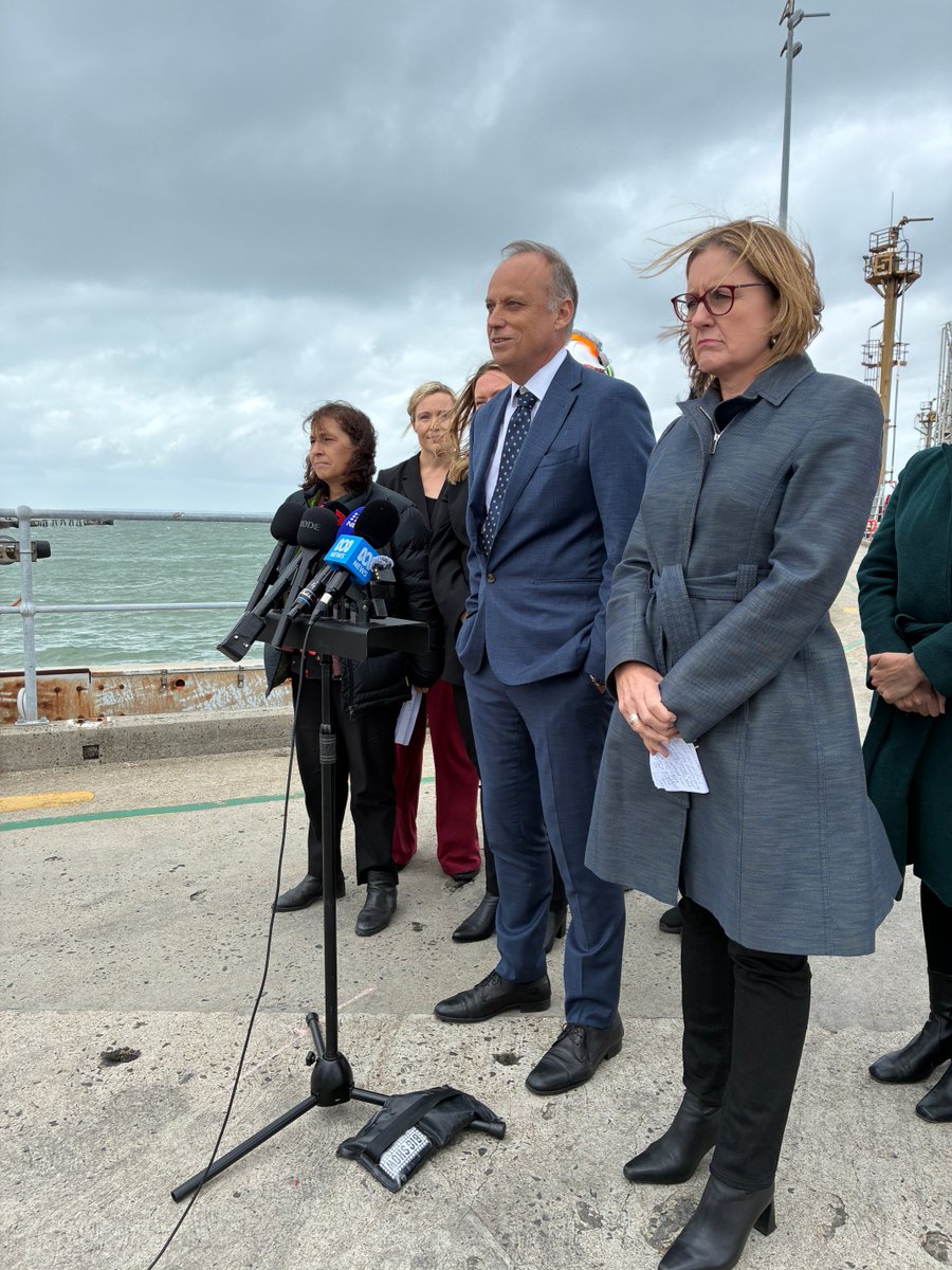 Heidi Murphy tweet media