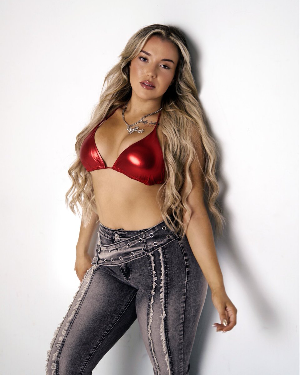 Carolina Cruz tweet media