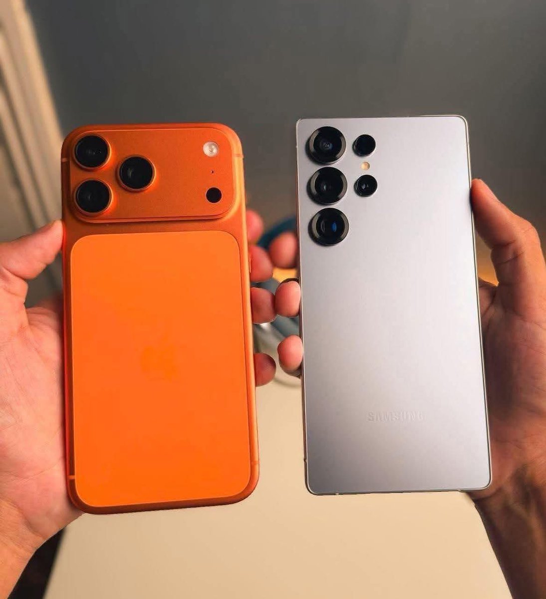 اصحاب الخبره في الجوالات 
اريد جوال للتصميم والتصوير  فمن الافضل  ؟