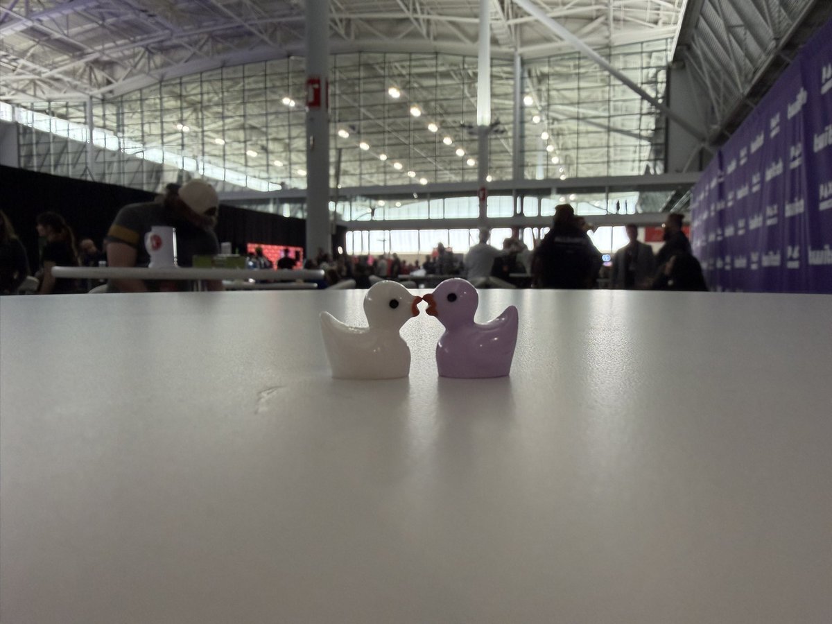 CloverVT🍣🖤➡️PAXEAST tweet media