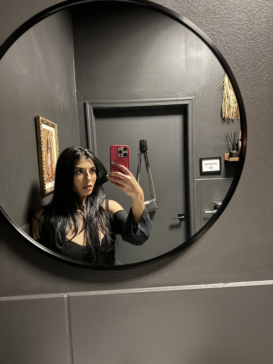 Jasmine Sherni tweet media