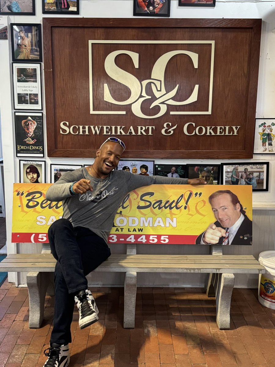 Byron Saxton tweet media