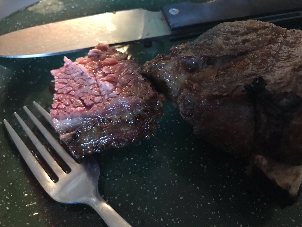 Kitty Kiteh tweet media