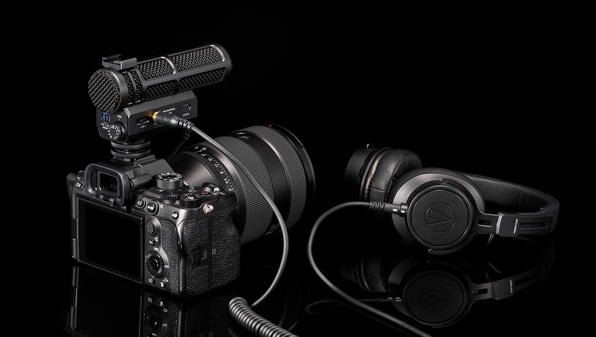 AudioTechnicaJP's tweet photo. ＼オンカメラマイク本日発売／

🌟ATV-SG1 : USB充電式
🌟ATV-SG1LE : プラグインパワー方式
自然で忠実なサウンドキャラクター
新設計の14mm大口径ダイアフラム
高い指向性を誇る100mm長音響管

詳細はこちら：
▼ATV-SG1
https://t.co/bOoOrNudi0

▼ATV-SG1LE
https://t.co/O5WXgANXUh https://t.co/FS7EGVQebY