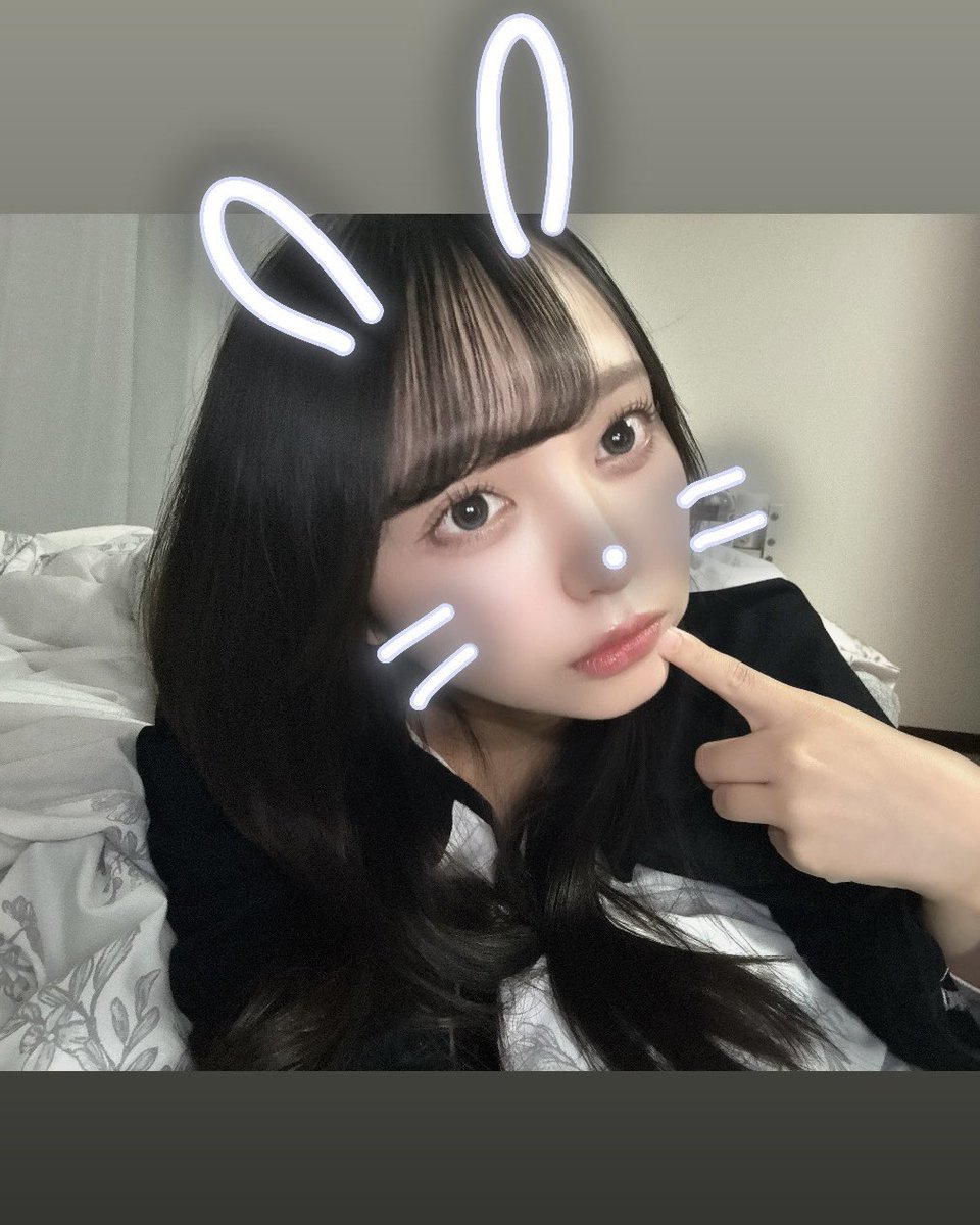 ♡さーたん♡ 今日のお口が可愛いく描けたので💋💄💋 ⁡