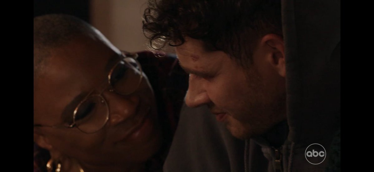 buckitallup's tweet image. buck with his big sisters :(