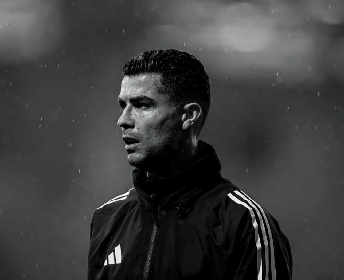 حُسام tweet media