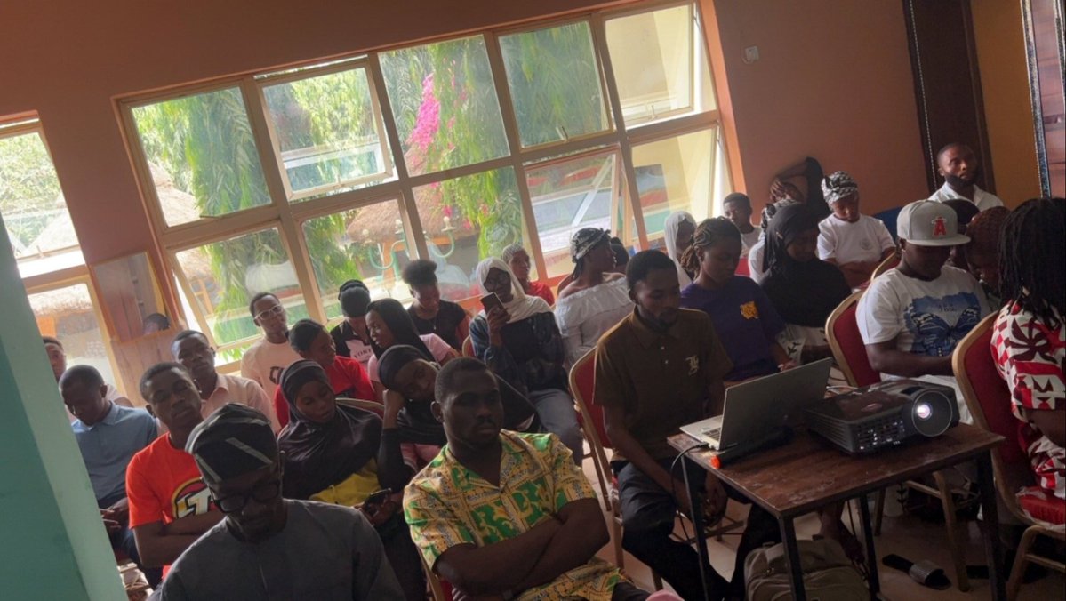 Topsung Tope tweet media