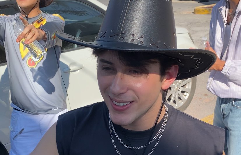 𝙘𝙝𝙚𝙧𝙧𝙮 ✧ 𝗗𝗨𝗔𝗟 🪽 tweet media