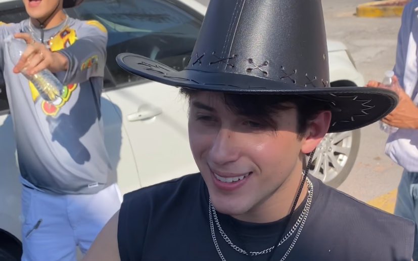 𝙘𝙝𝙚𝙧𝙧𝙮 ✧ 𝗗𝗨𝗔𝗟 🪽 tweet media