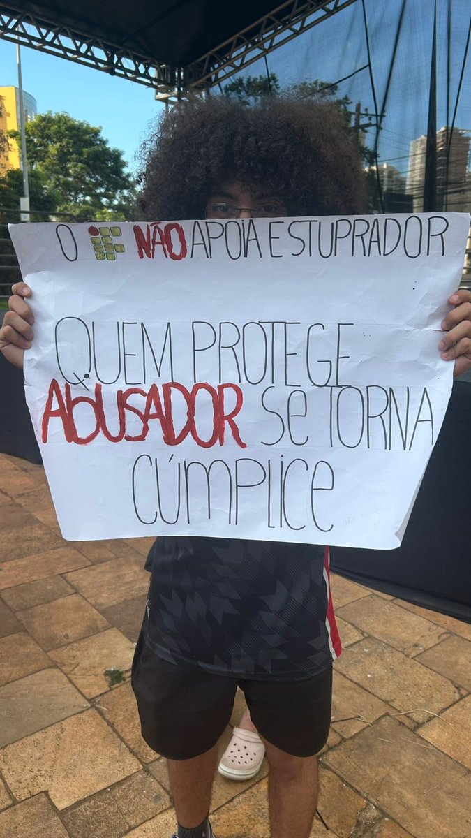 luquinhas is brutal⁶ ☎️ tweet media