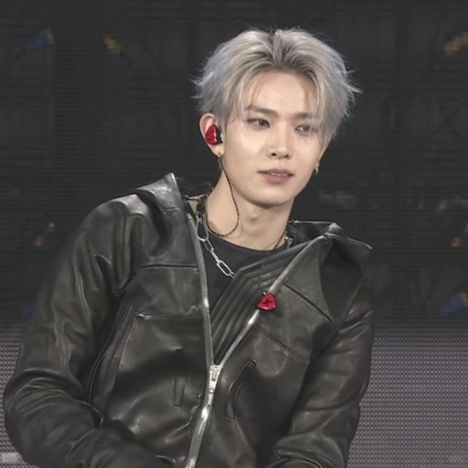 fefi sevEN tweet media