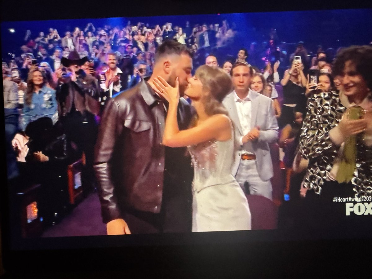 griffin❤️‍🔥 tweet media